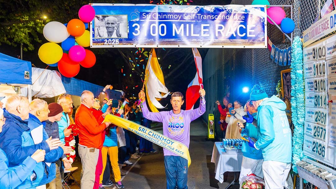 Finish of Mahasatya in the 2025 Sri Chinmoy Self-Transcendence 3100 Mile Race, completing the course in Queens, New York