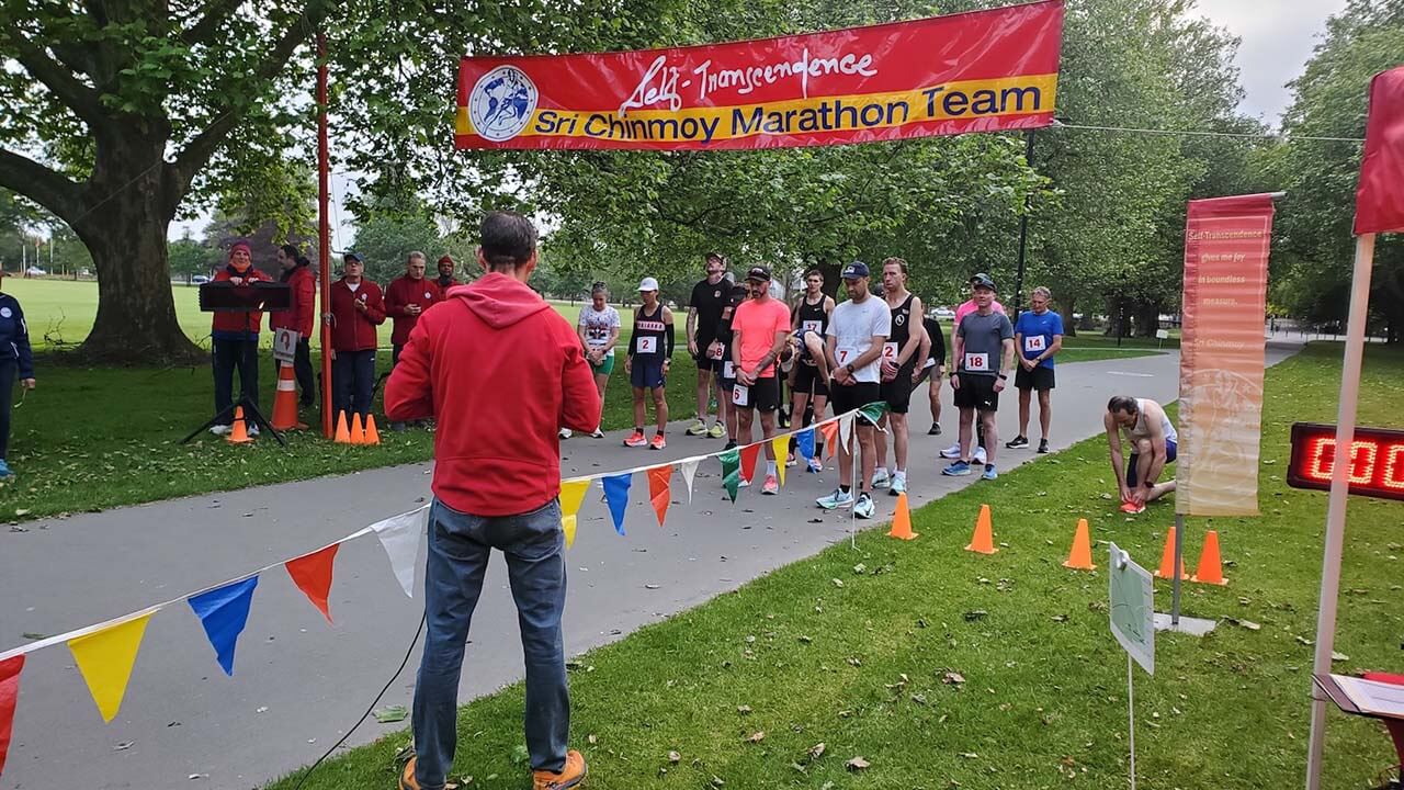 Runners at the start of the Sri Chinmoy Ultras NZ 2025