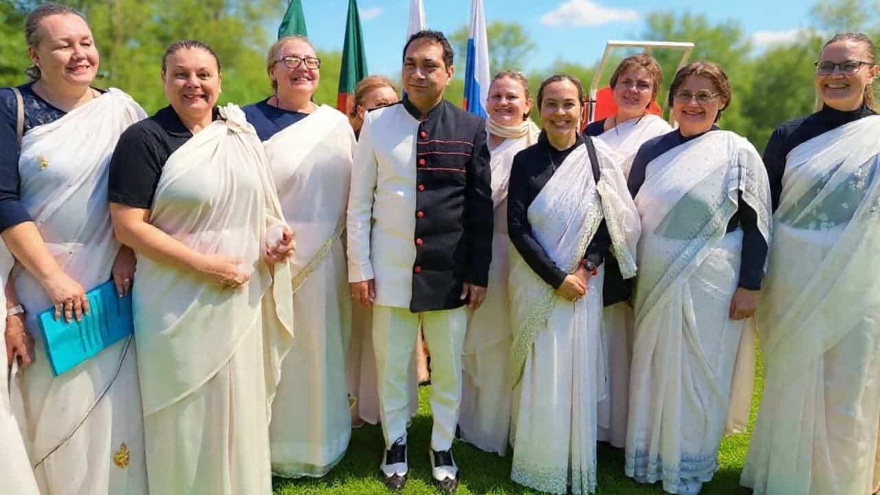 Moscow Sri Chinmoy Centre at the Bangladesh Embassy